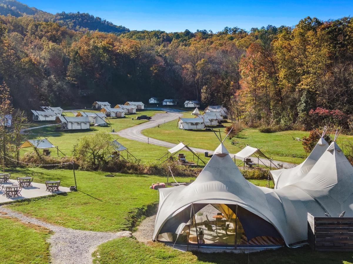 Under Canvas Great Smoky Mountains Hotel พิเจนฟอร์จ ภายนอก รูปภาพ